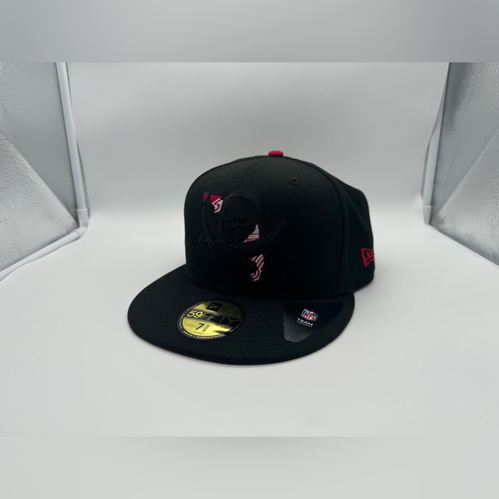 Tampa Bay Buccaneers fitted hat 7 5/8